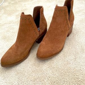 Steve Madden Suede Booties
